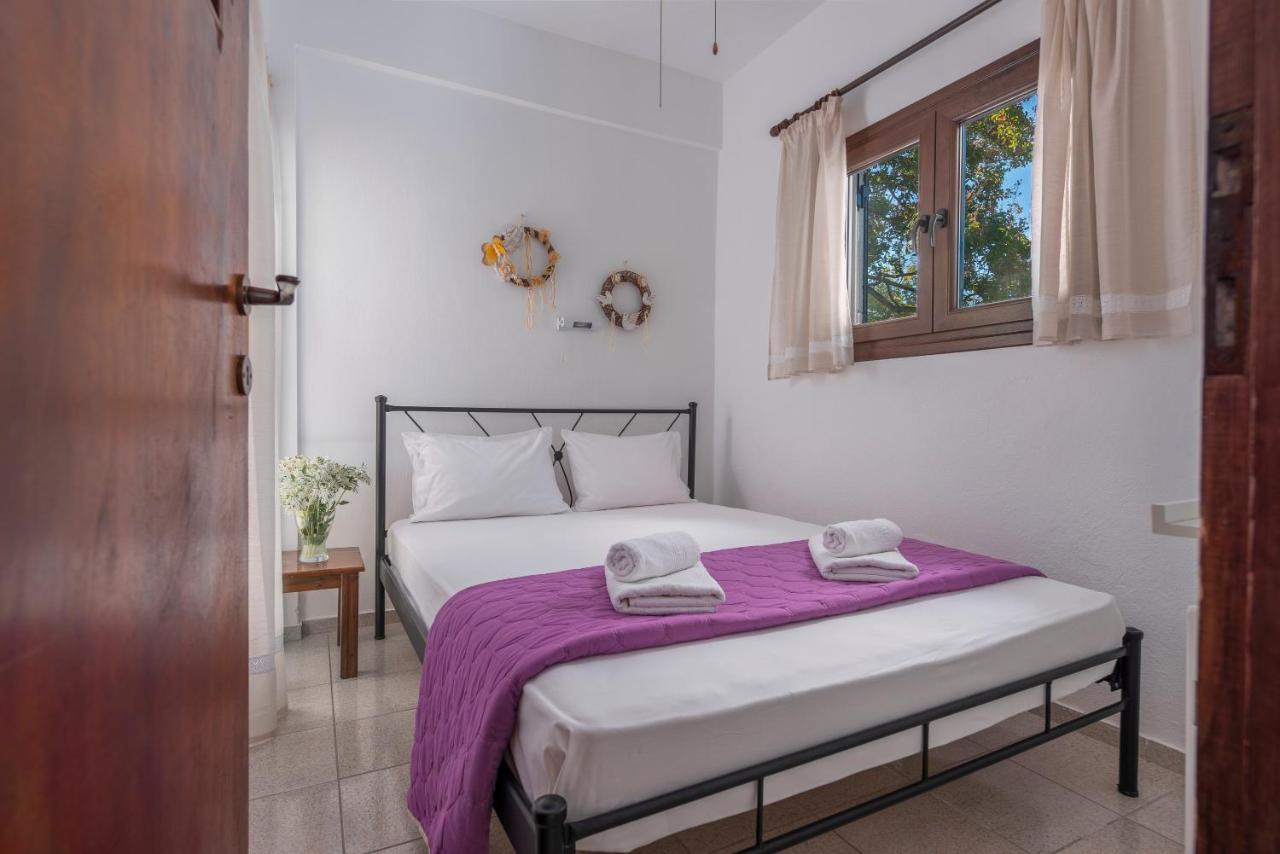 Ferienwohnung Blooming Memories Vourvourou Exterior foto